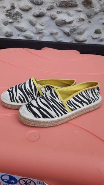 Espadrilles zébrées noir et blanc