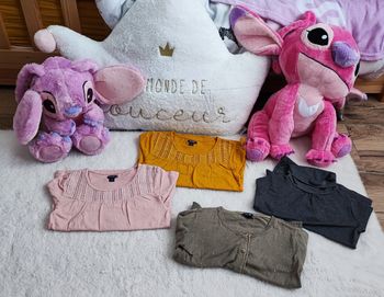 Lot de vêtements fille 5 ans 🌺