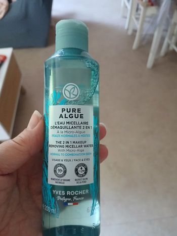 Eau micellaire
