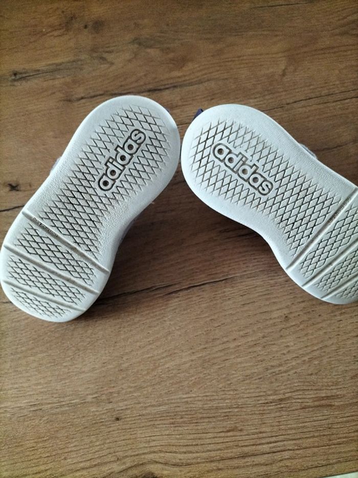 Basket violette - photo numéro 2