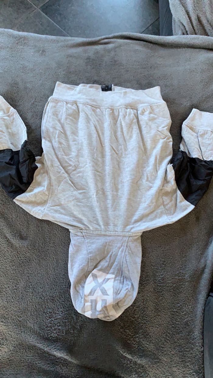 Pull capuche - photo numéro 4