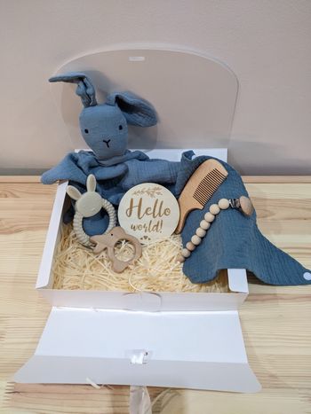 Coffret naissance bleu lapin 🐰 – Cadeau bébé complet (doudou, attache tétine, hochet…)