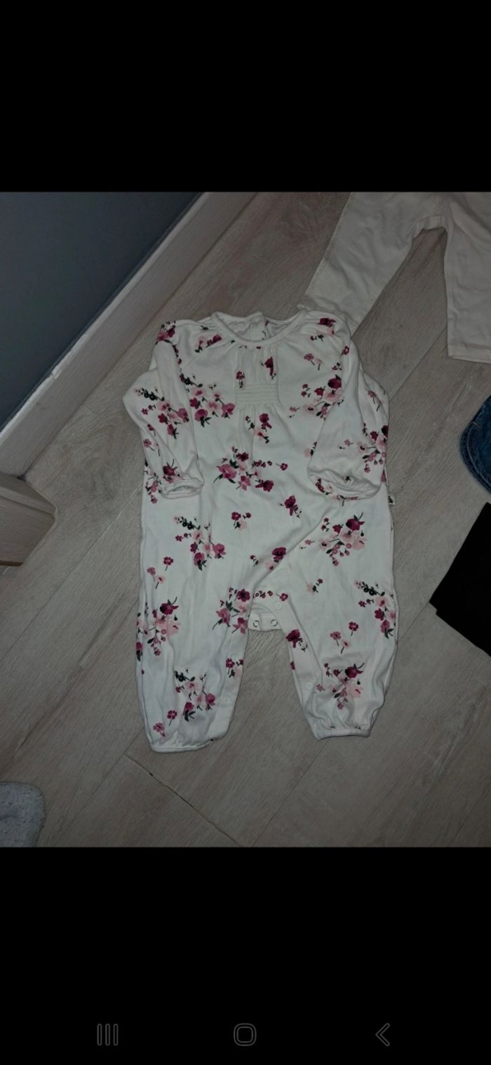 Lot 9mois fille neuf - photo numéro 4