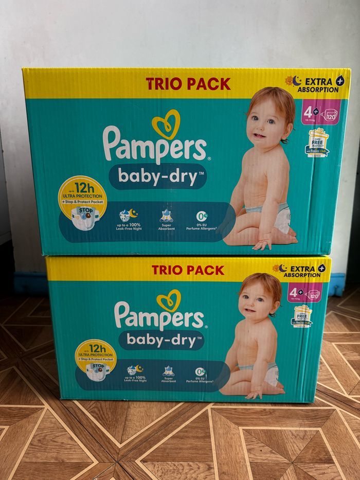 240 couches Pampers baby dry taille 4+