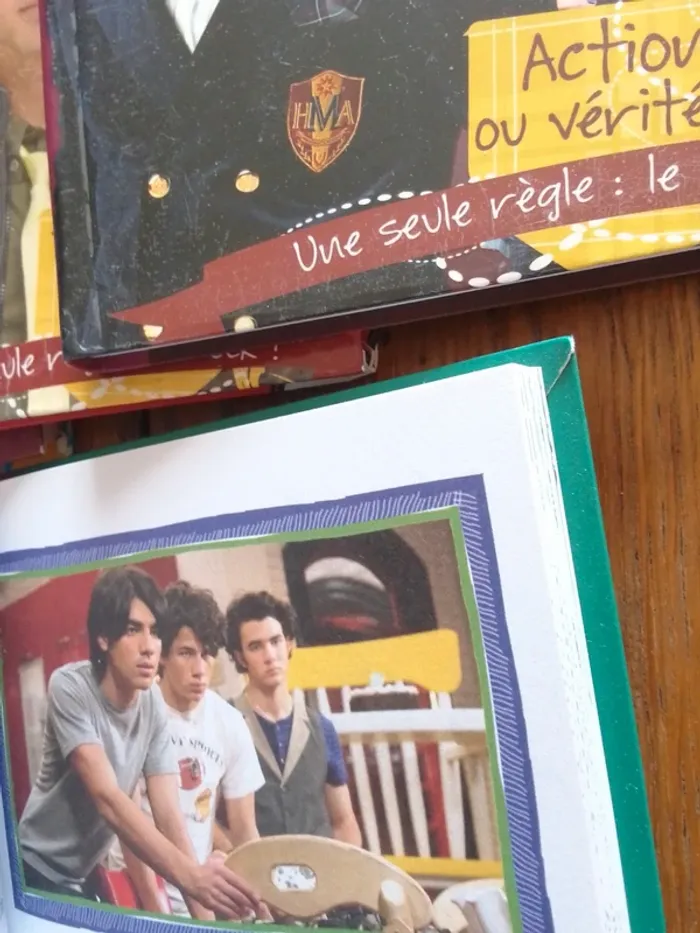 Livres jonas - photo numéro 2