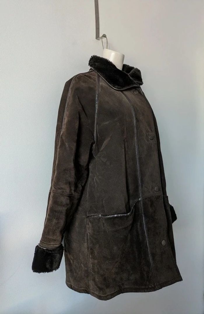 Manteau d'hiver en cuir lainé et fausse fourrure - taille 44 - photo numéro 2
