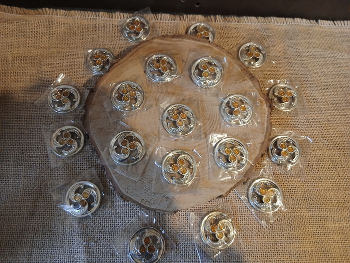 Lot de 22 cercle rondelles argenté paillettées orange accessoires loisirs créatifs bijoux ou autre