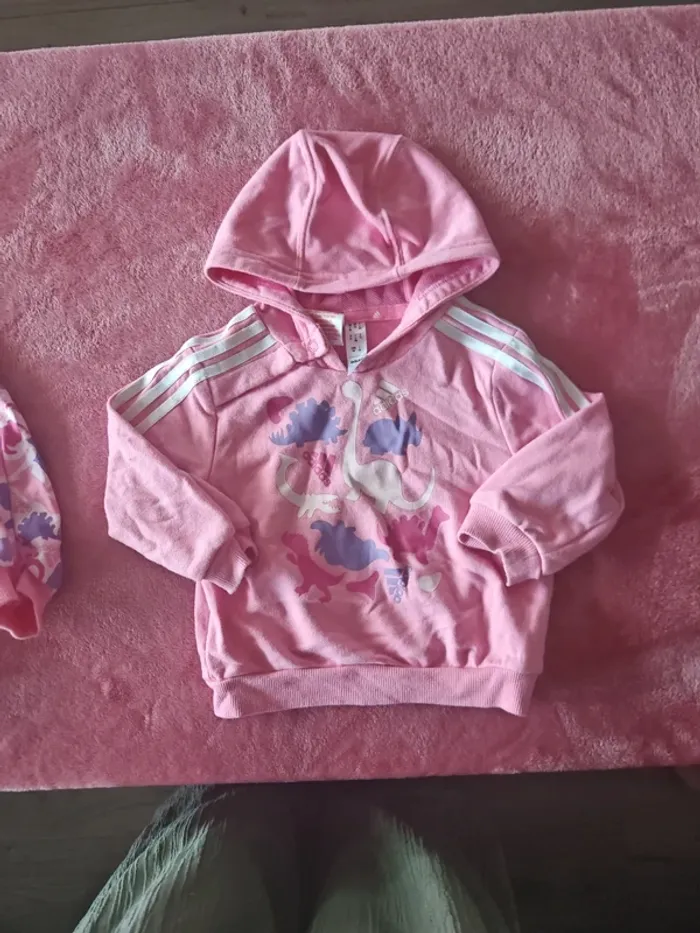 Ensemble jogging Adidas rose 6 9 mois - photo numéro 3