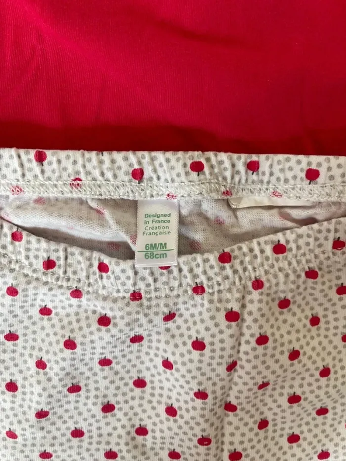 Pyjama bébé fille Obaïbi – Taille 6 mois – Motif cerise 🍒 - photo numéro 2