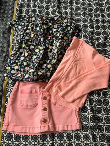 Ensemble tape à l’œil