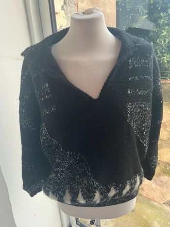 Pull vintage tricoté à la main