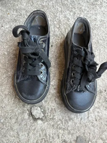 Chaussures fille taille 28