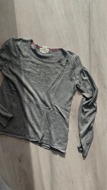 Pull gris