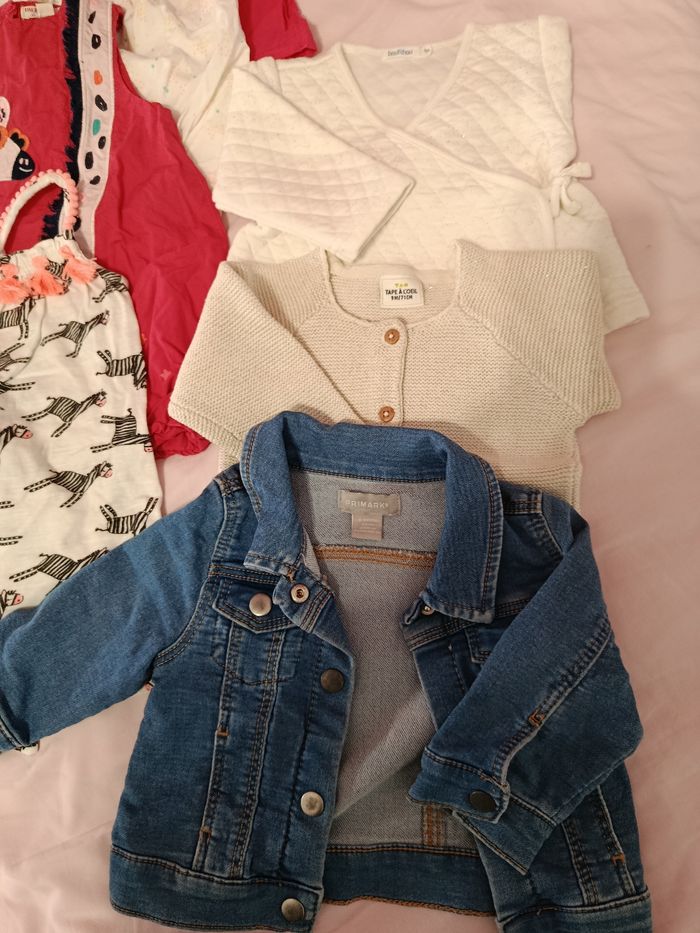 Lot vêtements fille 9 mois - photo numéro 3