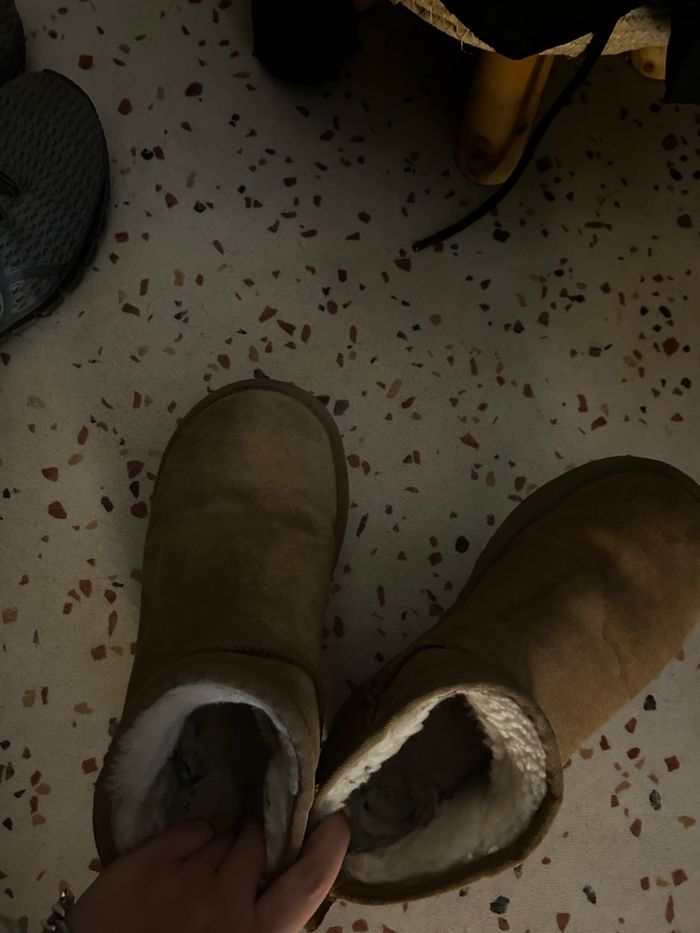 UGG- - photo numéro 2