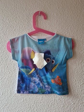 tee-shirt bleu Le monde de dory Disney