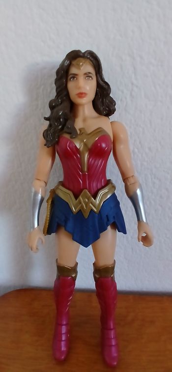 Figurine Wonder women