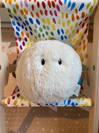 Peluche lumineuse multicolore boule blanche Sensibul
