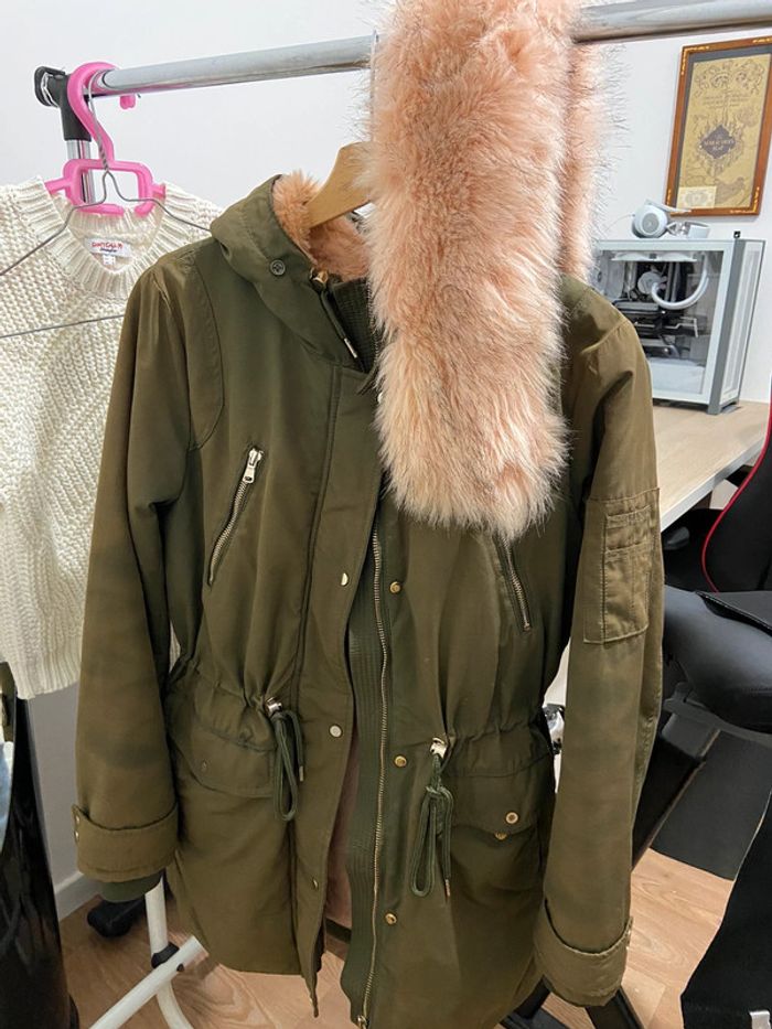 Parka bien chaude - photo numéro 2