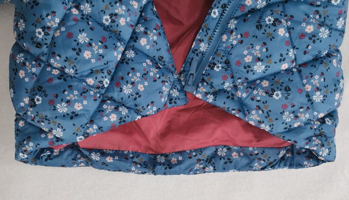 Doudoune fleurie 👣 obaïbi,matelassée, légère, 6mois - photo numéro 10