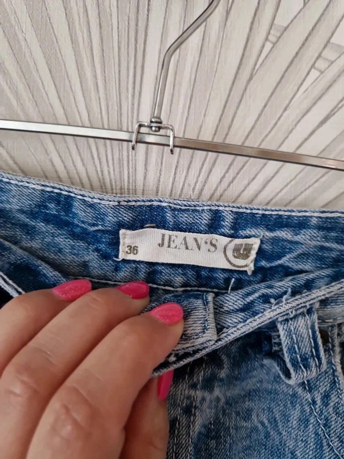 Joli short en jean taille 36 - photo numéro 3
