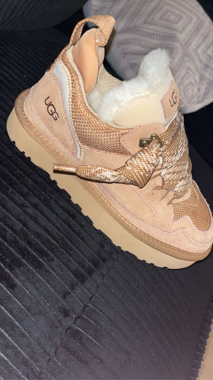 Chaussures UGG MOUMOUTE - photo numéro 3