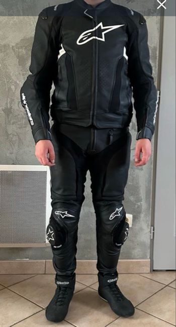 Tenue de moto