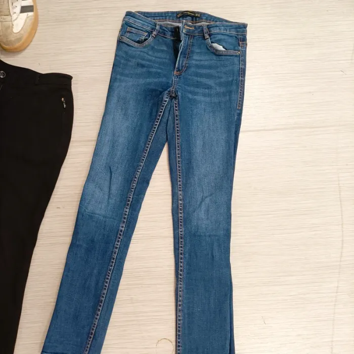 12 pantalons femme taille M variés coupe droite, slim, cargo, imprimés - photo numéro 8