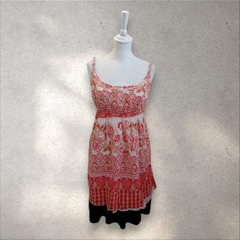 Robe d'été à bretelles motifs fleuris taille L