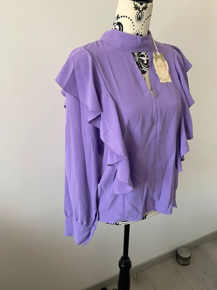 Blouse neuf New Collection mauve / lilas à volants | Taille 38 - photo numéro 2