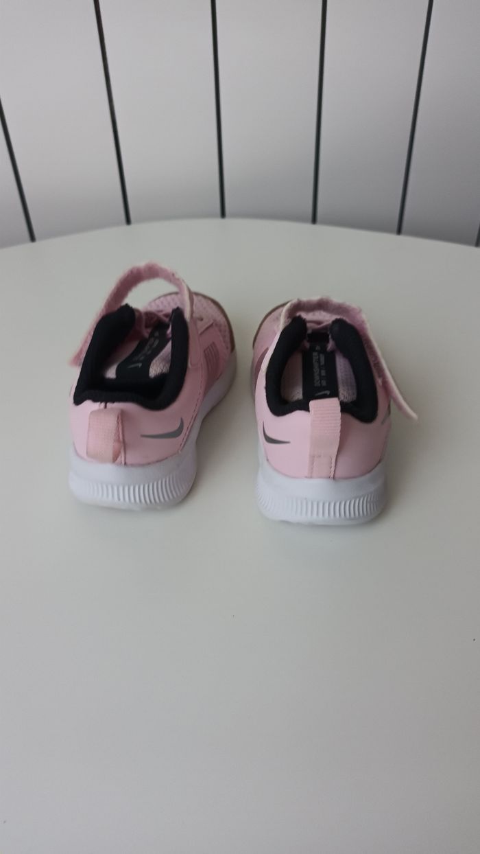 Basket taille 21 - photo numéro 3