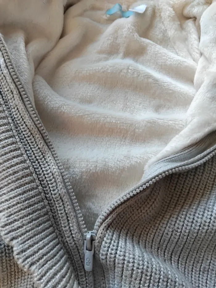 🌞 veste à capuche chaude fille Obaïbi 18 mois - photo numéro 3