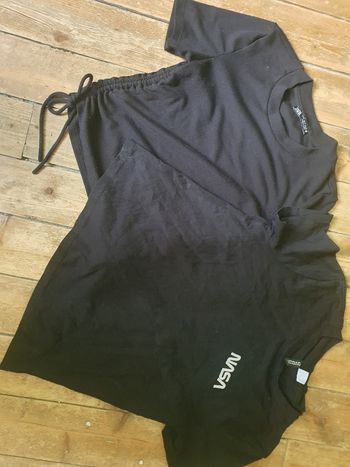 Lot 2 tee-shirts 🔆