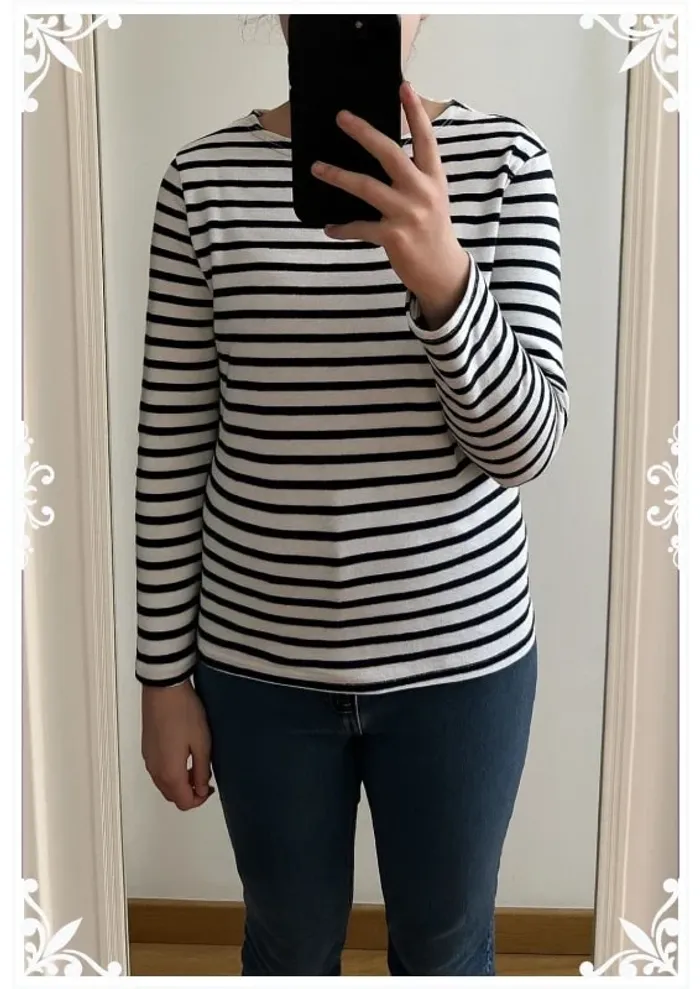 T-shirt à manches longues et rayures bleu marine enfant fille taille 12 ans Bleu Marin - photo numéro 2