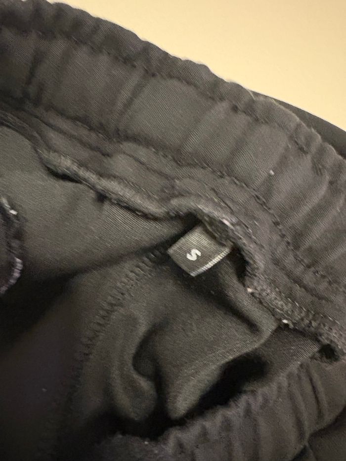 Jogging stone island noir - photo numéro 3