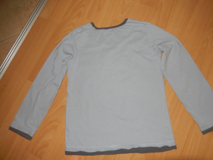 Tee shirt benetton 5-6 ans garcon - photo numéro 8