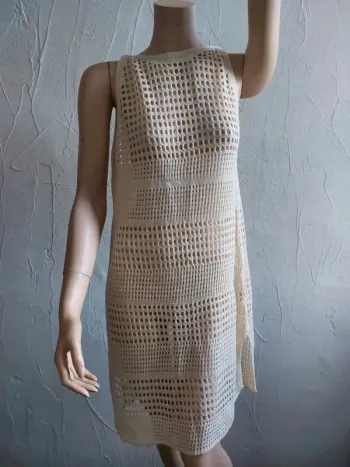 Robe ajourée en crochet Taille L