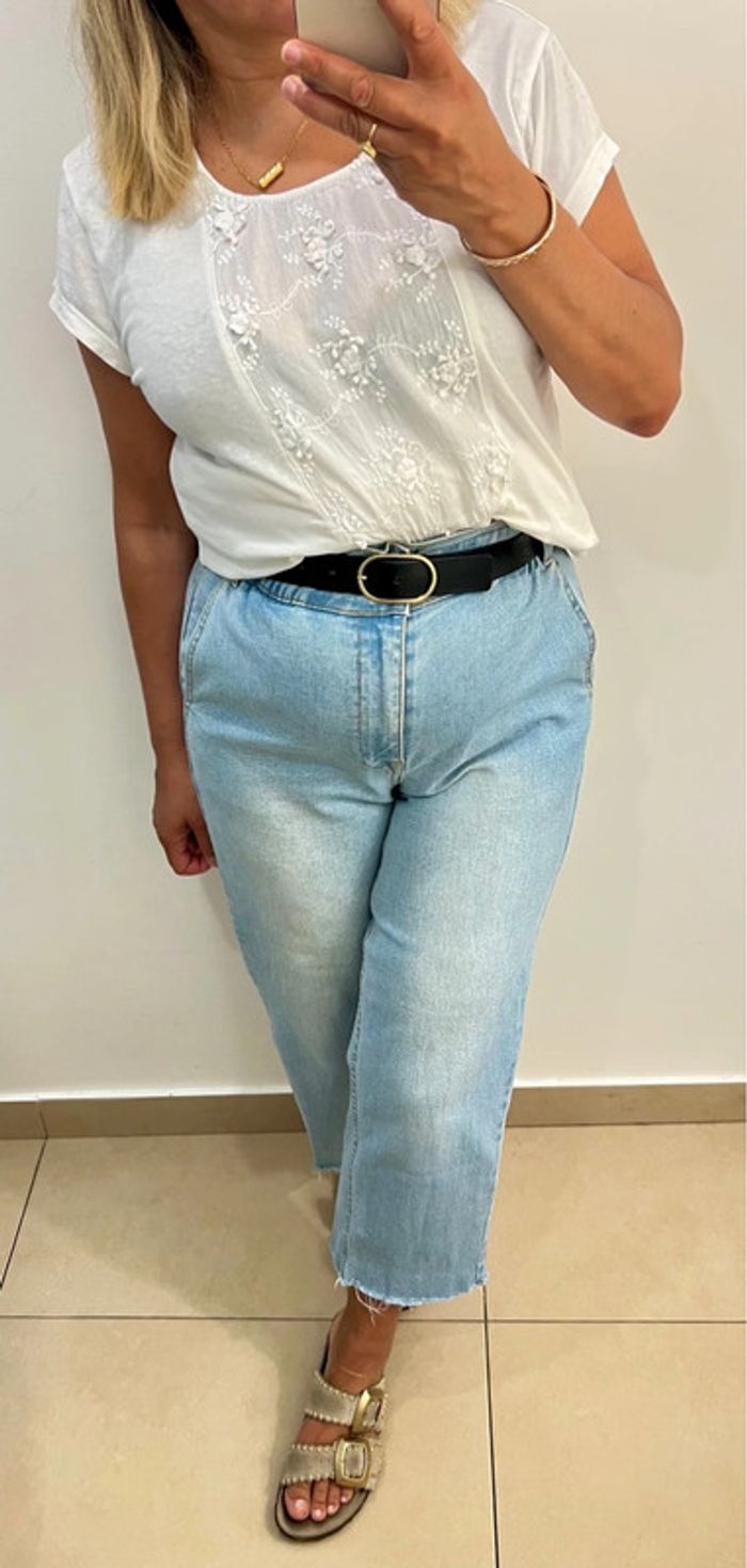 Tee shirt avec broderie Taille L - photo numéro 2