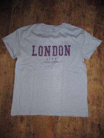 tshirt taille S KIABI