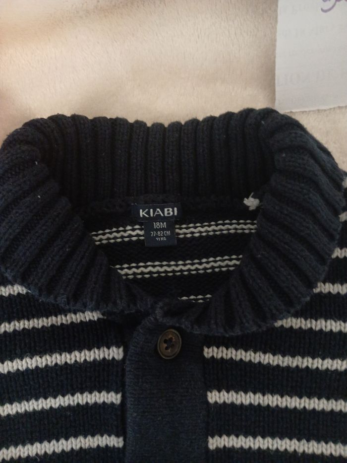 Gilet bébé garçon 18 mois tres bon état - photo numéro 3