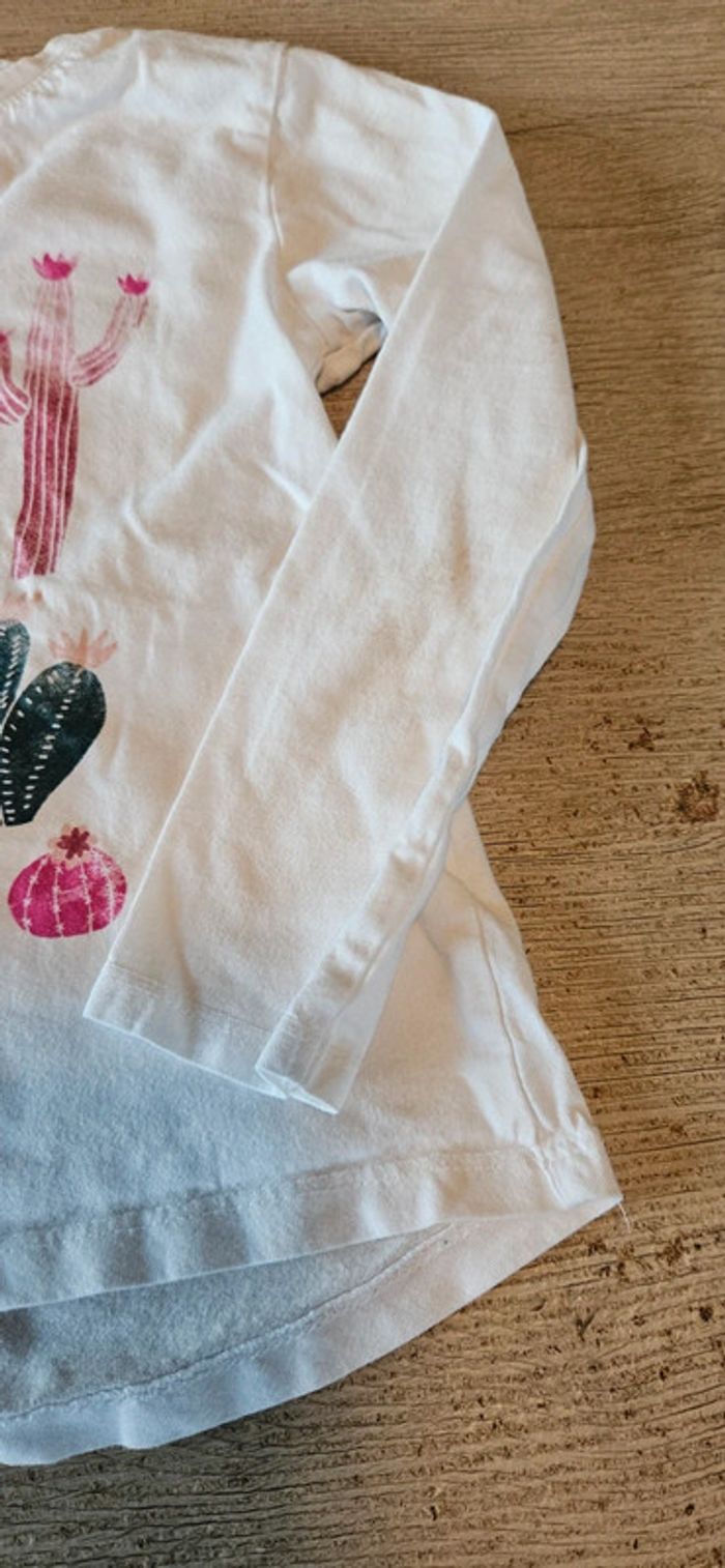 T shirt blanc à manches longues, avec dessin de cactus, Kiabi, 6 ans - photo numéro 6