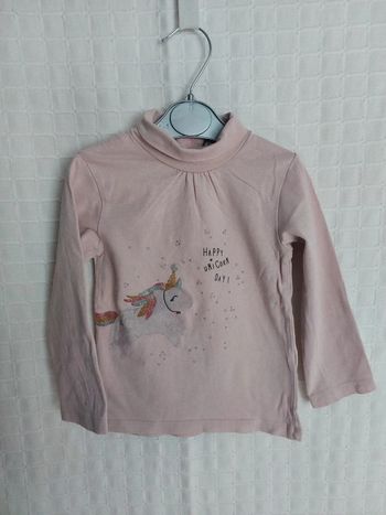 Sous pull Kiabi 24 mois