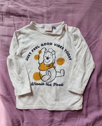 T-shirt winnie l'ourson taille 18 mois