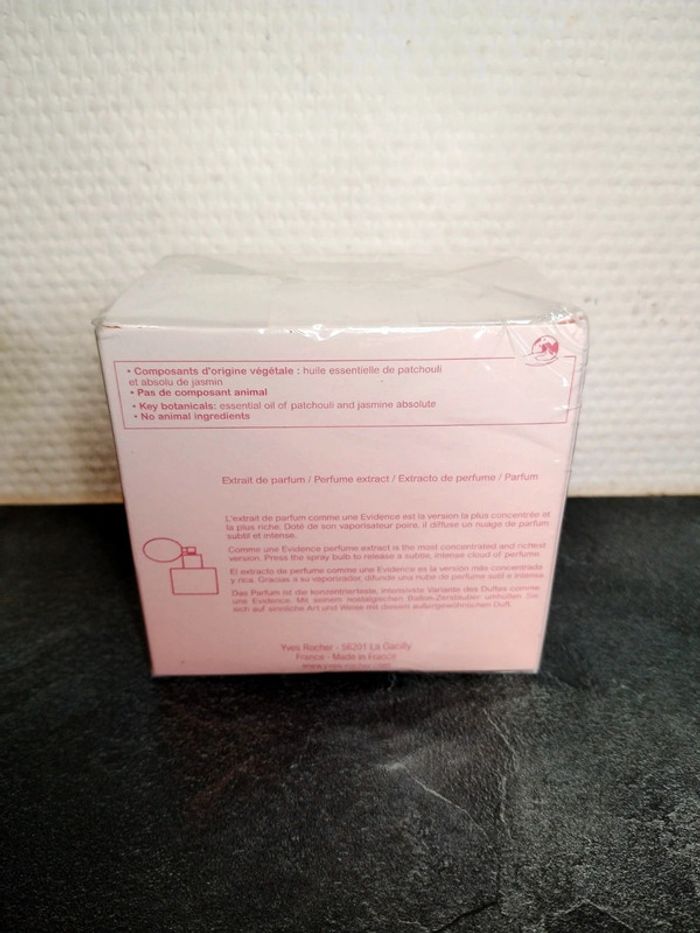 L'extrait de parfum Comme une évidence neuf - photo numéro 2