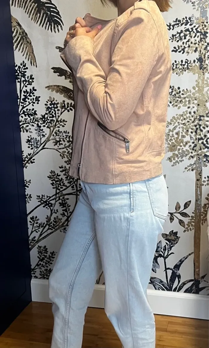 Veste courte en daim - photo numéro 3