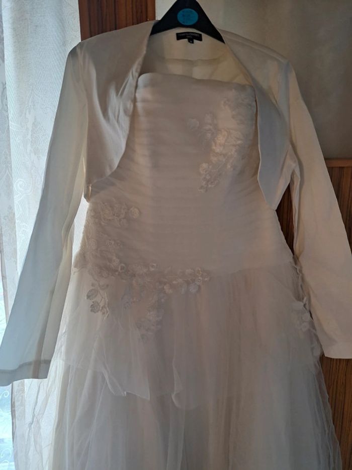 Robe de mariée ivoire - photo numéro 4