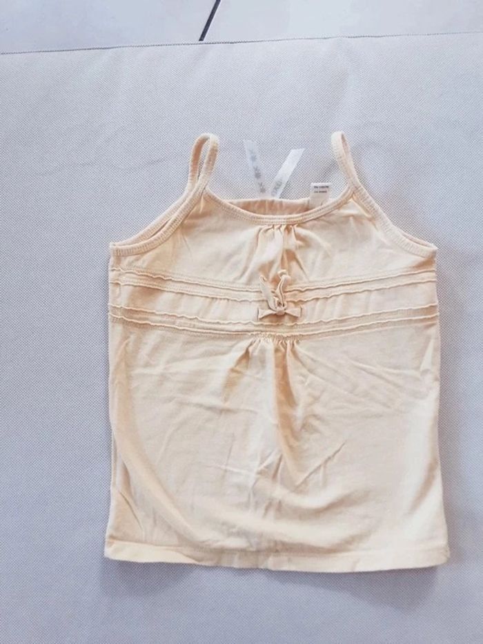 T shirt jaune à bretelles