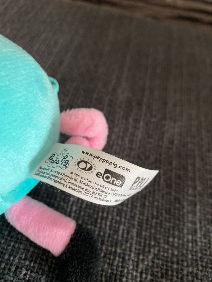 Peluche porte-clefs Peppa PiG porte monnaie - photo numéro 5