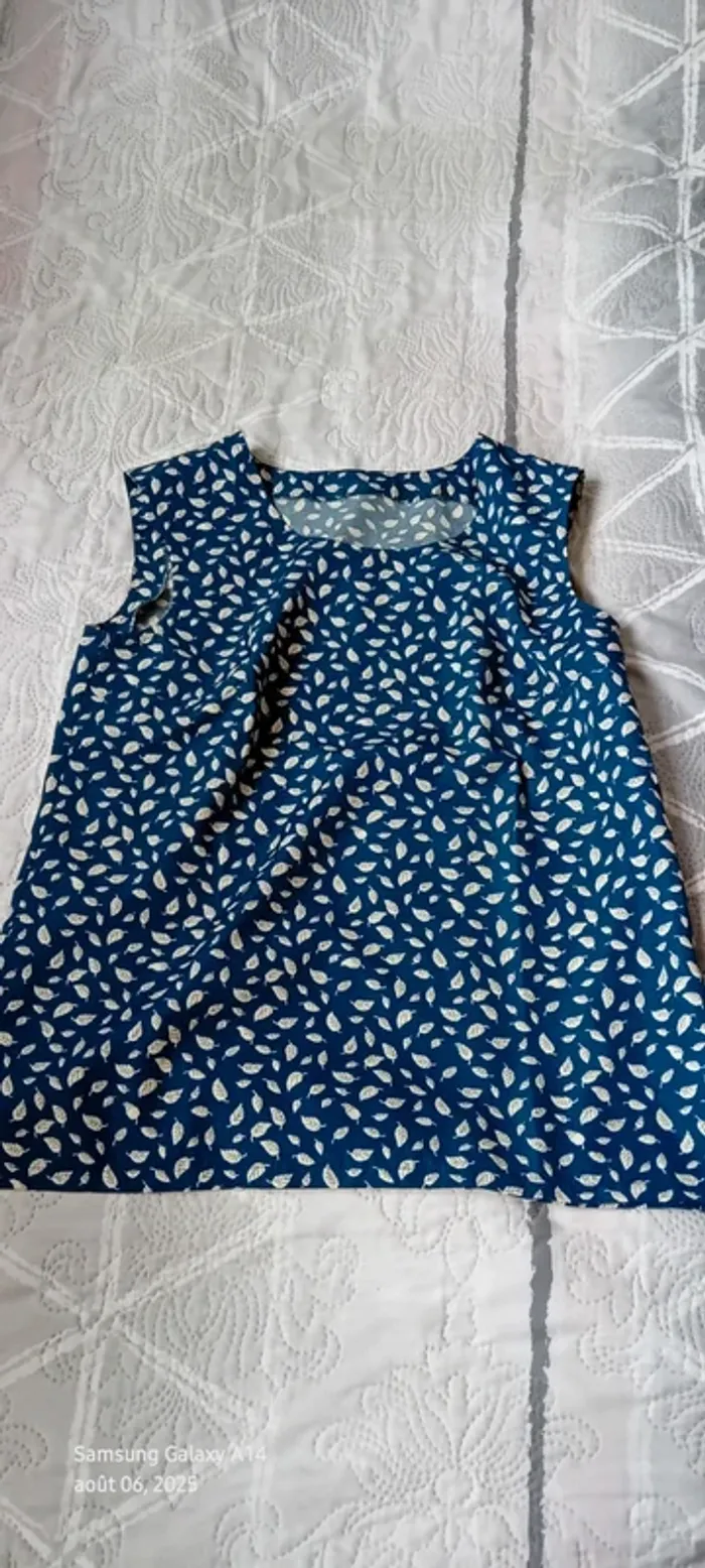 Blouse sans manches fluide col rond motif feuilles bleu femme L - photo numéro 12