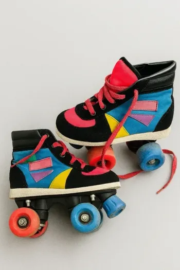Patins à roulettes vintage multicolores – semelle 20 cm